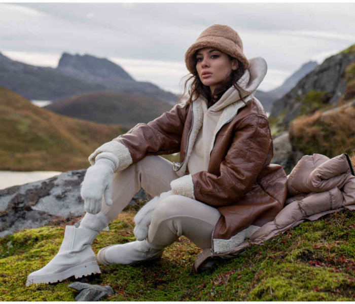 Зимни аксесоари в онлайн магазина на едро – преглед на моделите